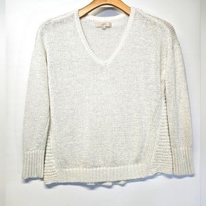 Loft Sweater‎